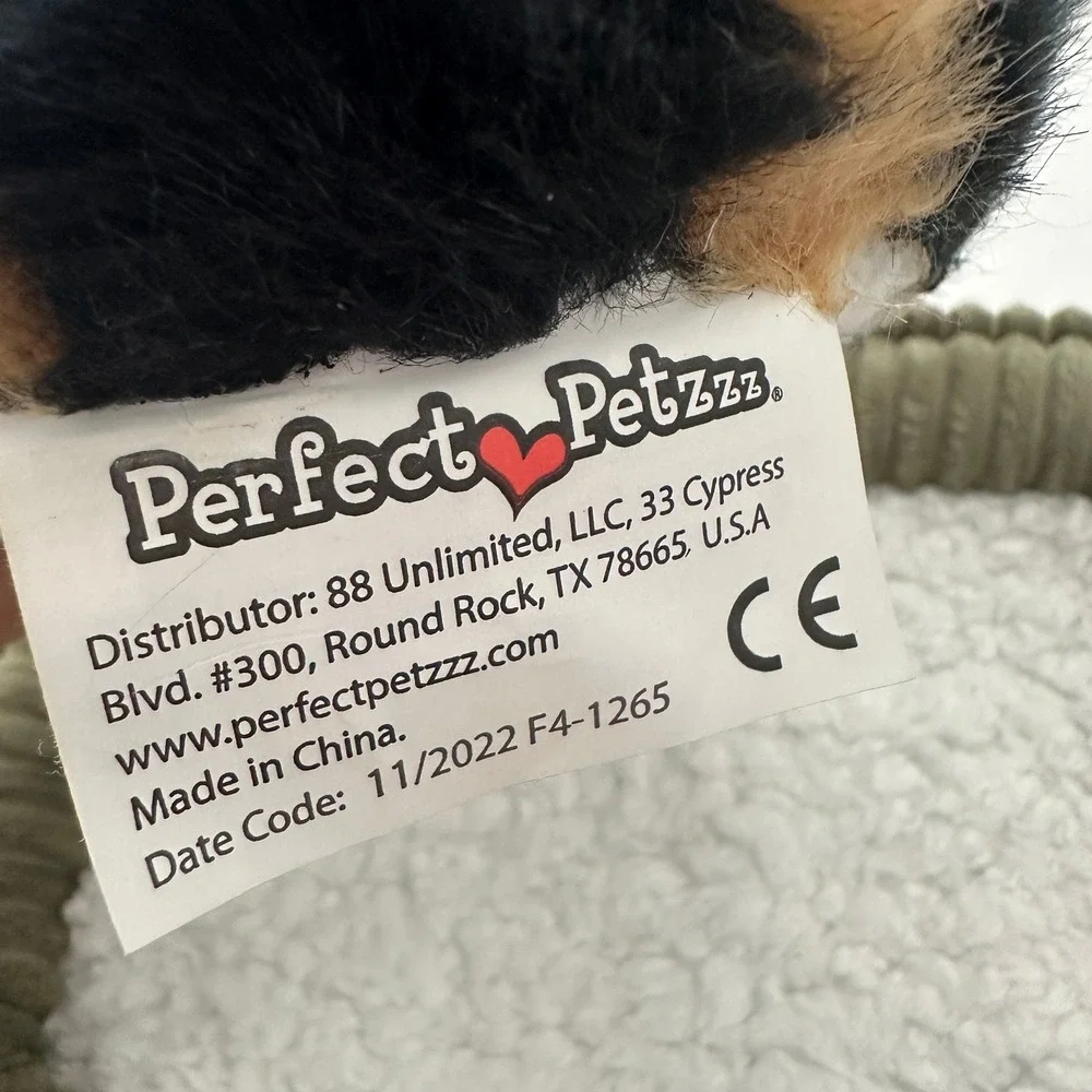 Perfect Petzzz Realistic Breathing Calico Cat Plush Toy with Bed and Certificate